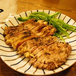 親鶏もも肉タタキ