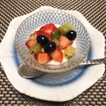 食べるお宿 浜の湯 - デザート 豆腐ムース 苺、キウイ、ブルーベリー