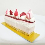 Patisserie Ravi,e relier - シャンソン・ド・フルール