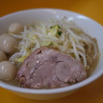 ラーメンエース - ミニラーメン＋うずら　ヤサイ少な目