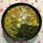 ラーメンの百番 - カレーラーメンです。