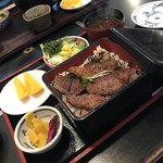 Maruhachi - ステーキ重 １９８０円税込