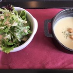 ピアットリッコ - ランチのサラダとポタージュスープ