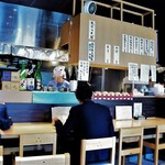 つきじ 文化人 - 内観＝カウンター