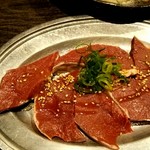 炭火焼肉屋台 たじま屋 - 塩ハート