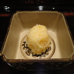 日本料理 晴山 - じゃがいもと飛び子のハリハリ
