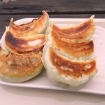 餃子之家 - 焼き餃子６コ　　５３０円