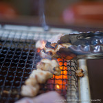 ドライブイン鳥 - 鶏は自分で網焼きするスタイル