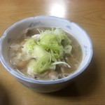 関忠 - 