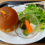 SOYS CAFE - ランチの豆腐バーガー
