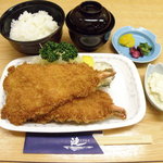 ◆海老フライ定食＠２，１００円