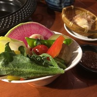 飛騨牛一頭家 馬喰一代 岐阜神田 - バーニャカウダ風サラダ