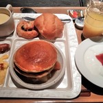 ステーキ＆しゃぶしゃぶ ふじた - [料理] この日の朝食 全景♪ｗ