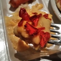 鉄板焼 ふじた - [料理] ベーコン & スクランブルエッグ ひと口大 アップ♪ｗ