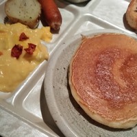 鉄板焼 ふじた - [料理] スクランブルエッグ & パンケーキ