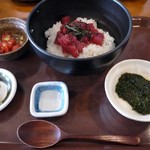 三崎食堂 - 5年前に来た時食べた「三崎マグロづけ丼」