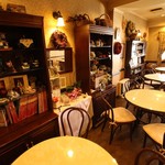 ANNE-MARIE CAFE - 