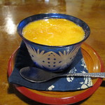 月と亀 - 季節のジャムのせヨーグルトプリン٩(๑❛ᴗ❛๑)۶