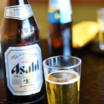 水野旅館 - ビールをお願いしました　仲居さんもいい感じの方々