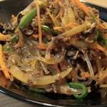 Stir-fried vermicelli (Japchae)