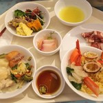 ザ・ビーチタワー沖縄 - 夕飯バイキング