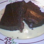 ダム・ジャンヌ - チョコレートのテリーヌ（本当はフォンダンショコラらしいが日本では違う物になってしまうそうです）なんでこういう風に呼んでいるそうです。