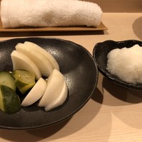焼鳥 おみ乃 - おかわり自由の大根おろし