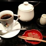 20180409食後のコーヒーとデザート