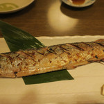 酒菜坊 橋蔵 - さんま塩焼　ズームアップ