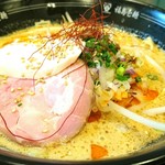 ごまみそラーメン 800円