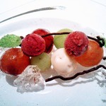 AMOUR - 収穫　ピオーネ・マスカット・ミント