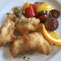 ラ･スコリエーラ - ランチ、本日の魚料理！タラのフリット。