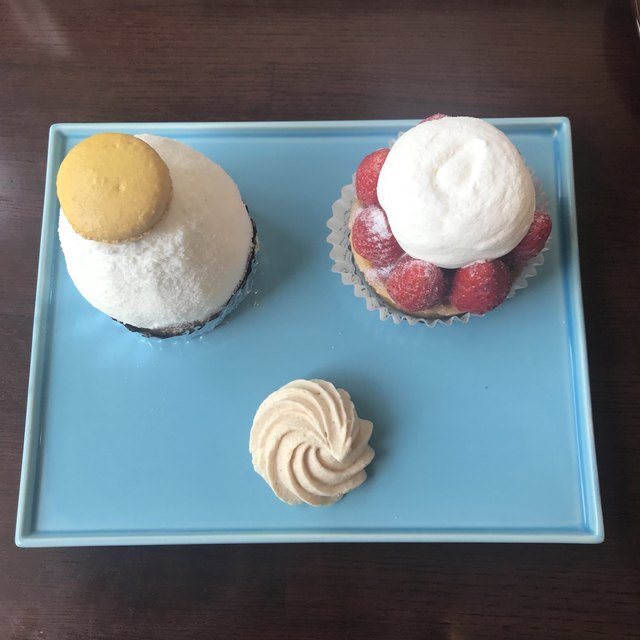 Patisserie Donner ぱてぃすりー どね 春田 ケーキ 食べログ