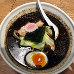 Hakatakogashimisosemmongogyou - 焦がし醤油890円