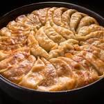 格安ビールと鉄鍋餃子 3・6・5酒場 渋谷本店