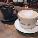 Design Wear's Cafe - 