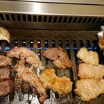 網走ビール館 - 焼いてます