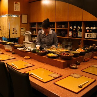 美人ママの手作り料理と美味しいお酒