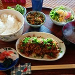 喫茶七彩館 - チキン味噌の生姜焼きのランチ