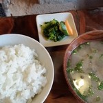 筑前堀 - ご飯とお味噌汁。