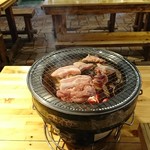 地鶏食堂じん. - 