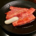 炭小屋 - 