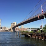 Juliana's PIZZA - レストランからの景色ではありませんが、この橋のたもとにこのお店があります。