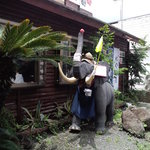 はぐるま - 目の前に何故か大きな象の置物があって、タイ料理屋かと思ったｗｗ