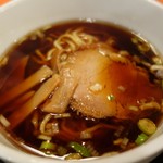 中国料理 八宝菜館 - （2018/2月）「半ラーメン」