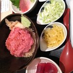 尾崎幸隆 丼 - 脳天丼 ハーフ