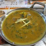 インド&ジャパン 善 - カレーもこの日の日替わりカレーのチキンと大根のカレーを選んでみました。