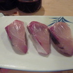 すし富 - はまち