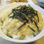 宮鍵 - 親子丼（吸物付き）700円（税込）。　　　　　　2018.04.10