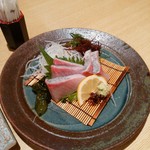 Sushi Maru - カンパチ造り